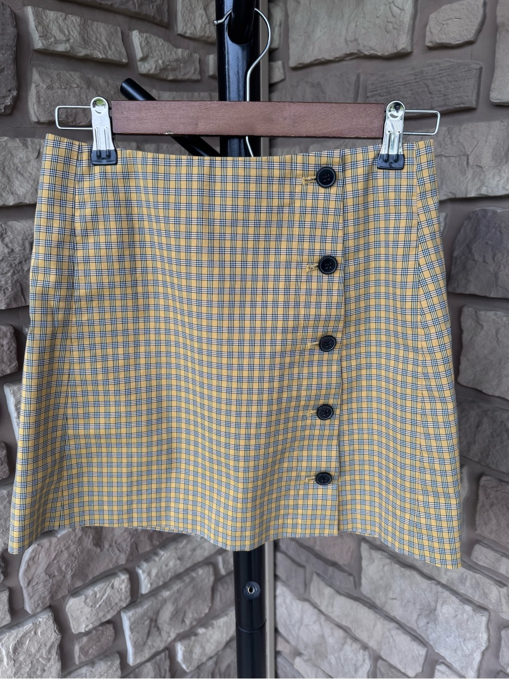 Aritzia Sunday Best Clueless Plaid Button Front Skirt